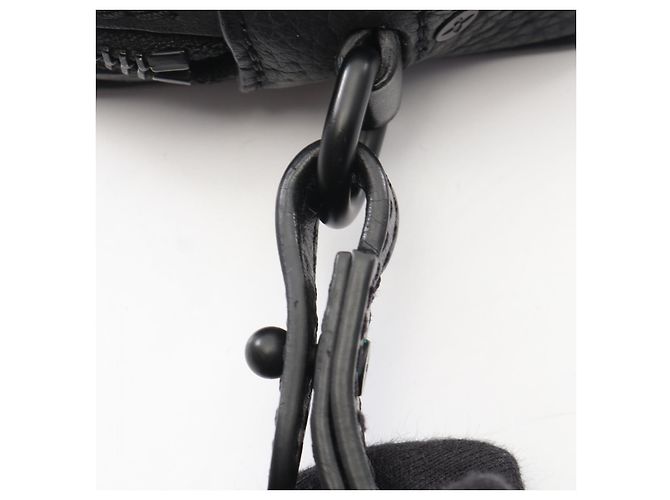 Louis Vuitton Pochette Volga Monogram Taurillon Clutch Bag Schwarz - Ansicht 8
