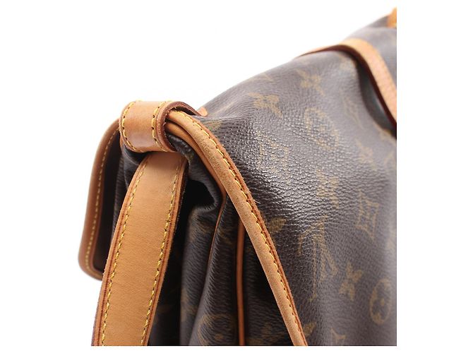 Bolsa de ombro Louis Vuitton Saumur 30 Monogram Marrom - vista 7
