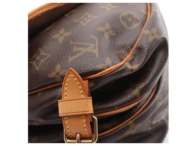 Bolsa de ombro Louis Vuitton Saumur 30 Monogram Marrom - vista 8
