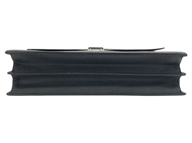 Louis Vuitton Robusto 1 Taiga Porte-documents Noir - vue 10