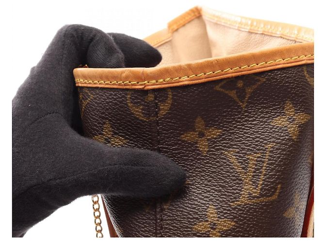 Borsa a tracolla Louis Vuitton Bucket GM in tela rivestita Monogram - vista 9