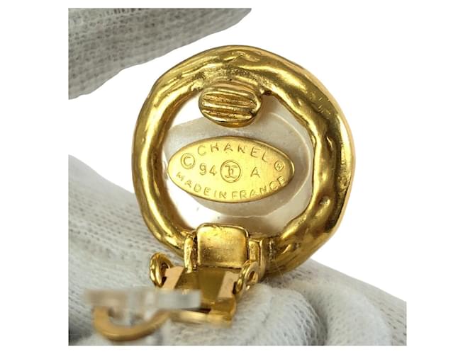 Orecchini a clip Chanel Coco Mark D'oro Metallico - vista 4