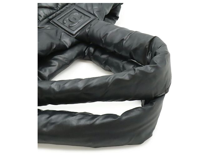 Sac Tote Chanel Coco Cocoon em nylon e couro Preto - vista 4