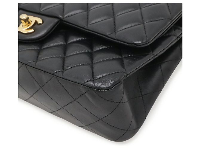 Borsa a tracolla Chanel Matelasse 25 in agnello Nero - vista 3