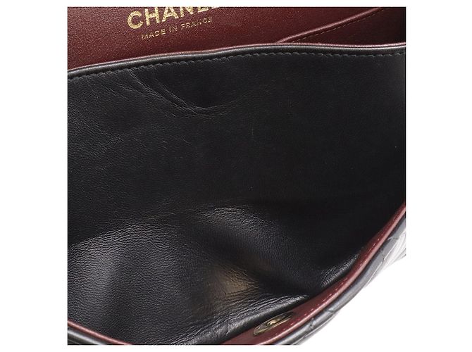 Borsa a tracolla Chanel Matelasse 25 in agnello Nero - vista 8