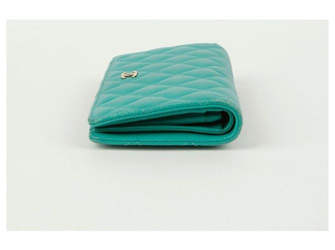 Timeless Chanel Portafoglio Long Flap Classico Senza Tempo in Caviar Blu - vista 5