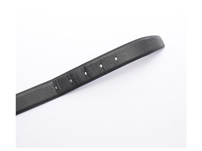 Louis Vuitton Sangle Classic Gürtel aus Taiga-Leder Schwarz - Ansicht 3