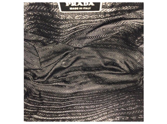 Borsa a tracolla Prada in nylon e pelle Tessuto con logo triangolo Nero - vista 9