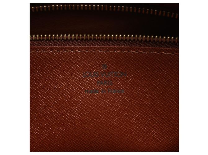 Louis Vuitton Trocadero Monogram Shoulder Bag Brown - view 4