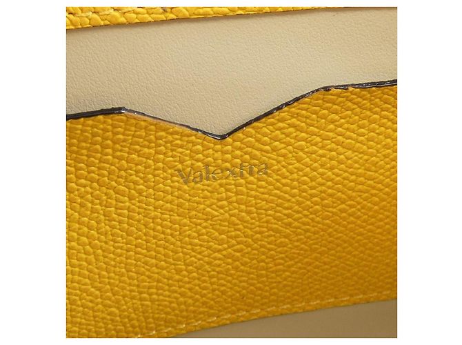 Borsa a tracolla Valextra Babila in pelle di vitello morbida Giallo - vista 5