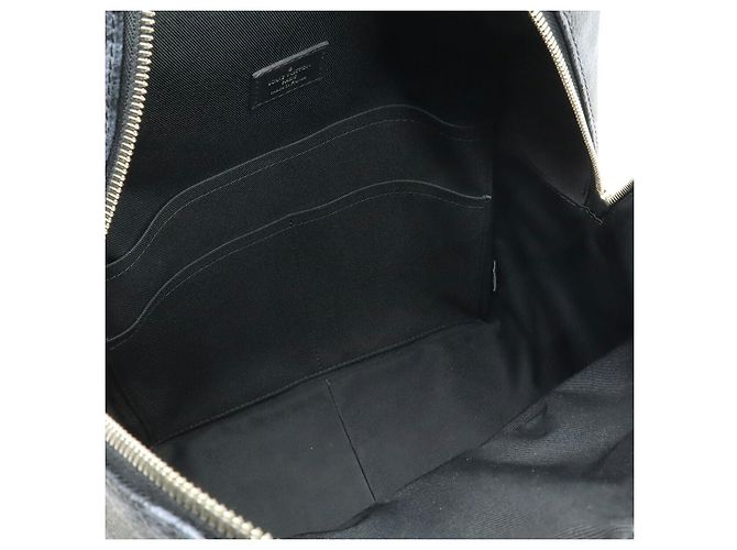 Zaino Louis Vuitton Monogram Pastel Noir Discovery PM Nero - vista 7