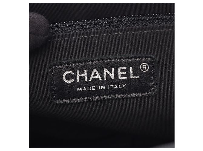 Borsa a tracolla Chanel Girl in agnello Navy/Black Blu - vista 4