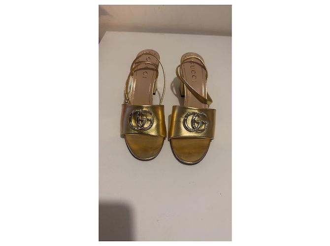 Gucci Sandali con tacco dorati GG Crystal D'oro - vista 3