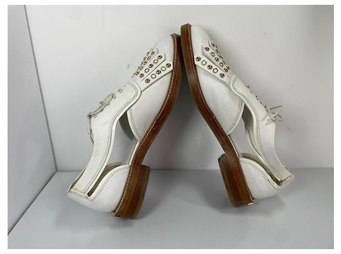Zapatos Oxford de cuero blanco con flecos y tachuelas Burberry - vista 7