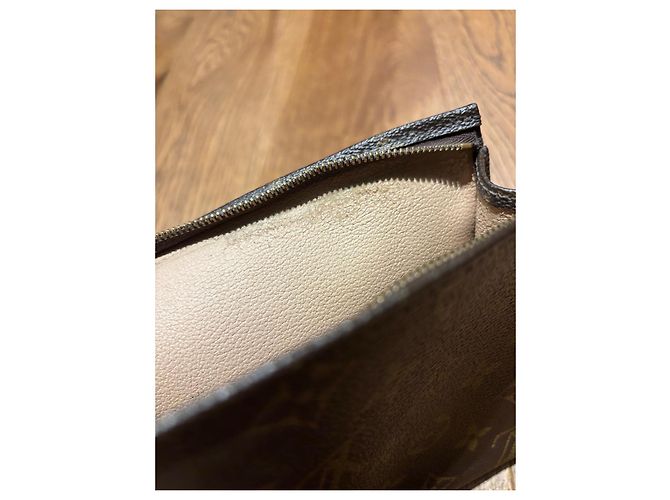 Louis Vuitton Monogram Toiletry 19 Marrone Monogramma - vista 6