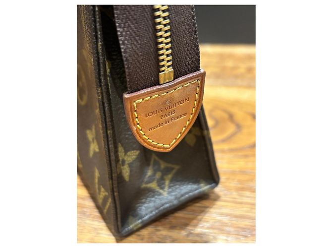 Louis Vuitton Monogram Toiletry 19 Marrone Monogramma - vista 9
