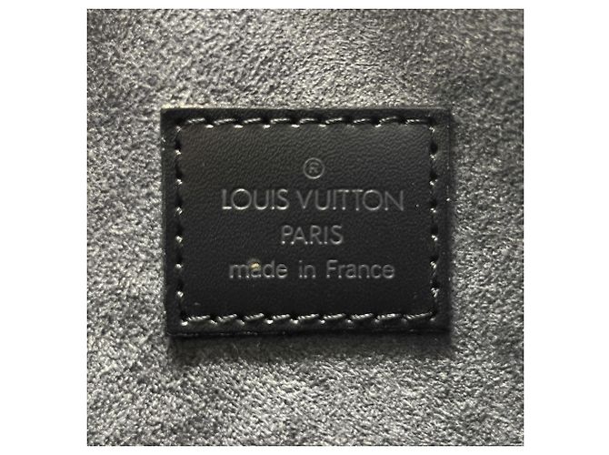 Borsa Louis Vuitton Pont Neuf Nero - vista 9