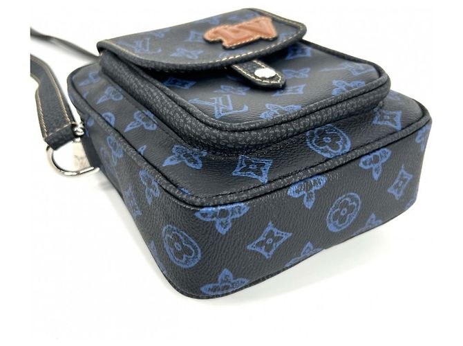 Borsa a tracolla Louis Vuitton Monogram Record Christopher da uomo Blu navy - vista 3