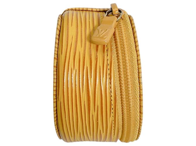 Pochette e porta gioielli in pelle Epi Louis Vuitton Giallo - vista 4