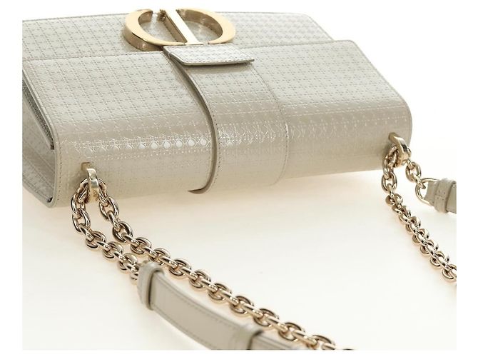 Borsa a tracolla Montaigne Christian Dior in pelle vernice beige oro Auth ar13976V D'oro - vista 6