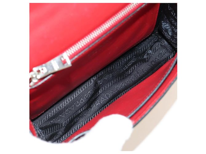 Borsa a tracolla PRADA Comic Electra in pelle rossa e argento Auth BA13728V Rosso - vista 23