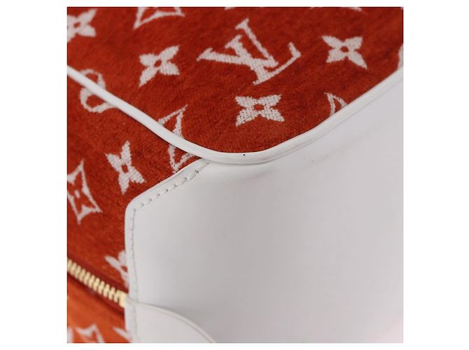 LOUIS VUITTON Monogram Jaguar LV Match Square Bag Orange M46212 Auth 186370SAM Arancione - vista 15