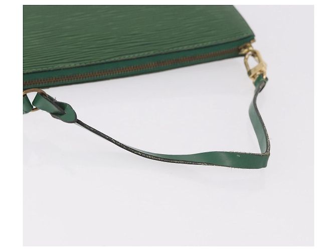 LOUIS VUITTON Epi Pochette Accessoires Pouch Green M52984 LV Auth BA13285 - view 7