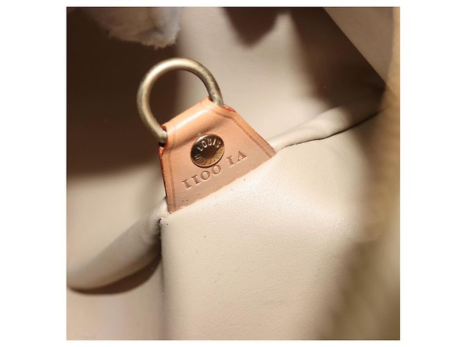 LOUIS VUITTON Borsa Monogram Vernis Bedford Beige M91006 LV Auth 189591 - vista 12