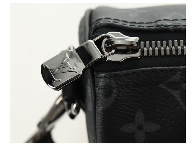 Borsa LOUIS VUITTON Eclipse Keepall Bandouliere 25 2way M25885 LV Auth 189764SV Monogramma - vista 20