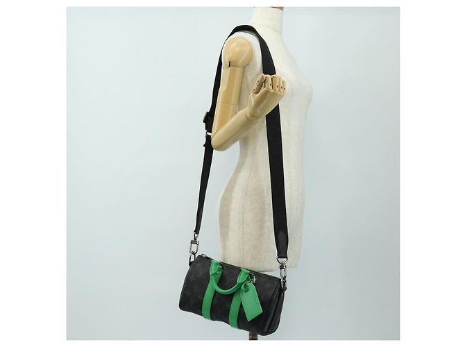 Borsa LOUIS VUITTON Eclipse Keepall Bandouliere 25 2way M25885 LV Auth 189764SV Monogramma - vista 25
