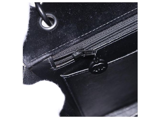 CHANEL Matelasse Chain Shoulder Bag Velor Black CC Auth 189792A Nero - vista 24