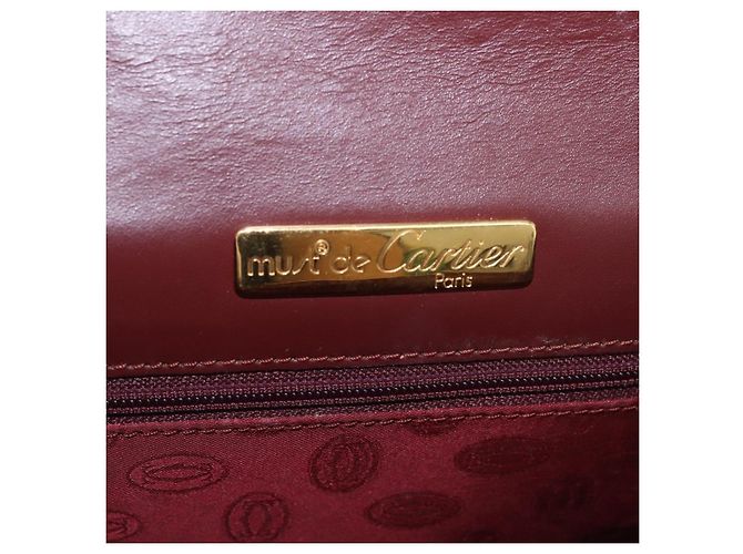 Borsa a Spalla CARTIER in Pelle Bordeaux Oro Auth 187826 D'oro Bordò - vista 17