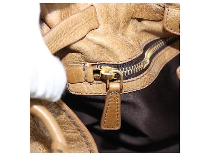 Borsa Miu Miu in pelle beige oro Auth 190085SAM D'oro - vista 16