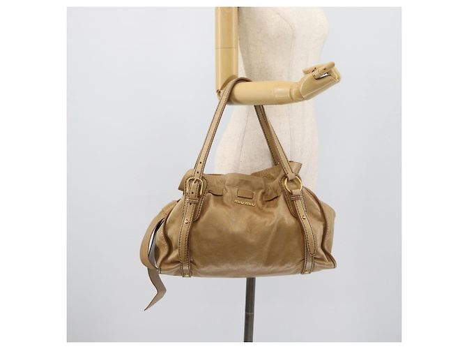 Borsa Miu Miu in pelle beige oro Auth 190085SAM D'oro - vista 23