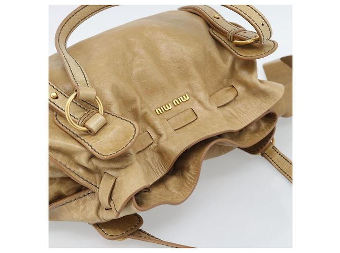 Borsa Miu Miu in pelle beige oro Auth 190085SAM D'oro - vista 6
