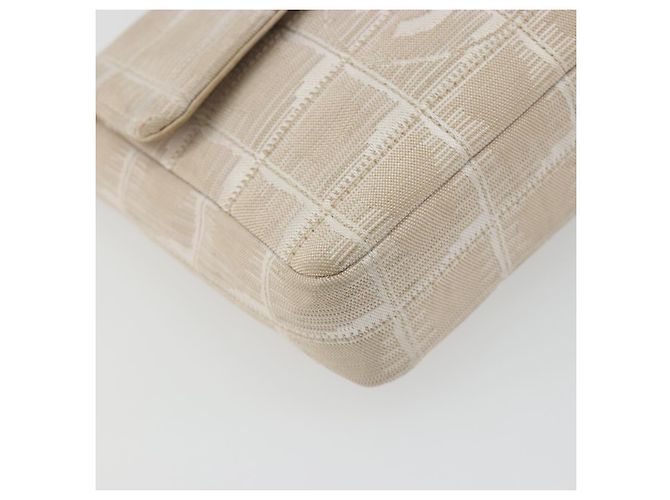 CHANEL Nuevo bolso de hombro Travel Line en lona beige con cadena plateada CC Auténtico ar14011SAV - vista 11