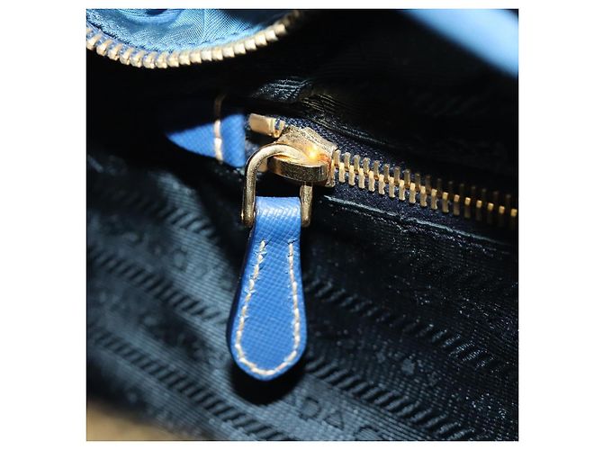 Borsa a Spalla PRADA Nylon 2way Blu Oro Auth 189145V D'oro - vista 25