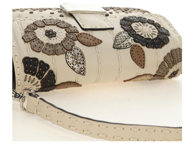 Borsa a tracolla FENDI Celeria Mamma Baguette in pelle 2way Avorio Auth 189268SAM Argento Crudo - vista 3