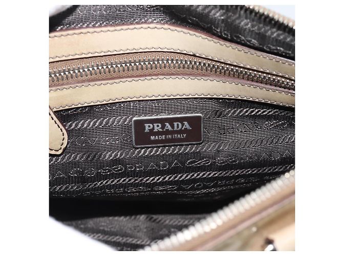 Borsa PRADA in pelle vernice beige argento Auth 190075A - vista 18