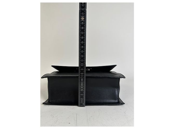 Vintage Courreges Strukturierte Lederhandtasche Schwarz Silber - Ansicht 9