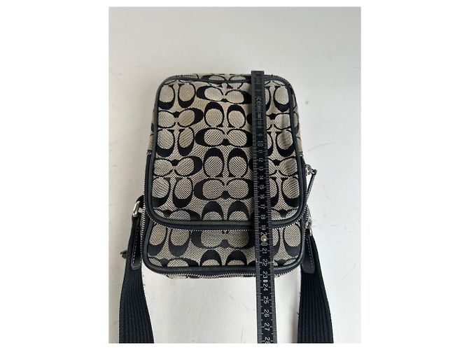 Vintage Coach Canvas Umhängetasche Beige Schwarz Silber - Ansicht 12