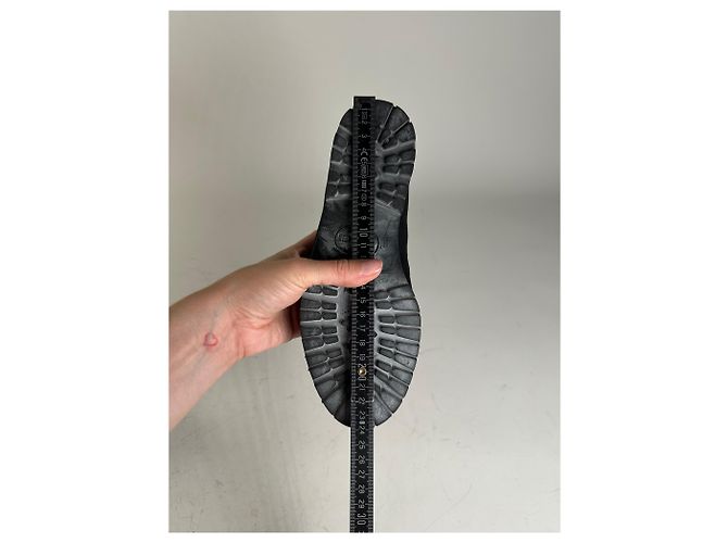 Stivaletti in scamosciato vintage Gucci neri e oro EU35 Nero - vista 10