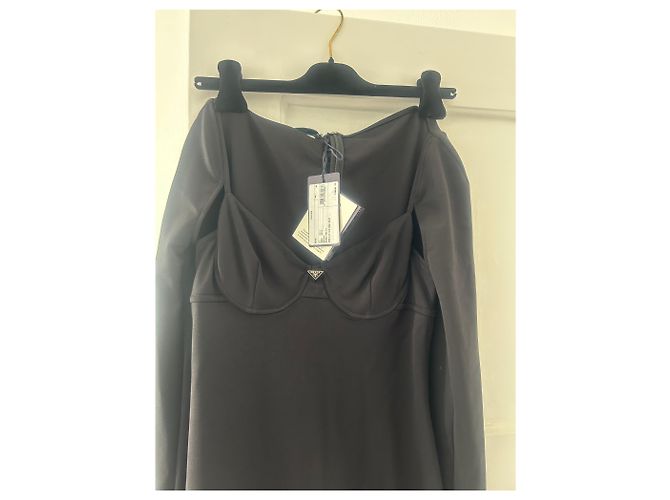 Prada Kleid Schwarz mit langen Ärmeln Größe 40 - Ansicht 3