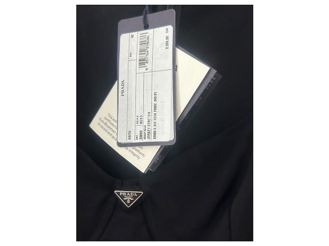 Prada Kleid Schwarz mit langen Ärmeln Größe 40 - Ansicht 6
