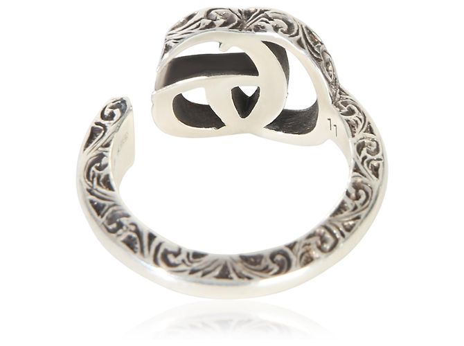 Anello Gucci in argento sterling con motivo GG Marmont - vista 4
