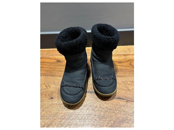 Stivali Chanel in pelle nera foderati in shearling Taglia 37 Nero - vista 5