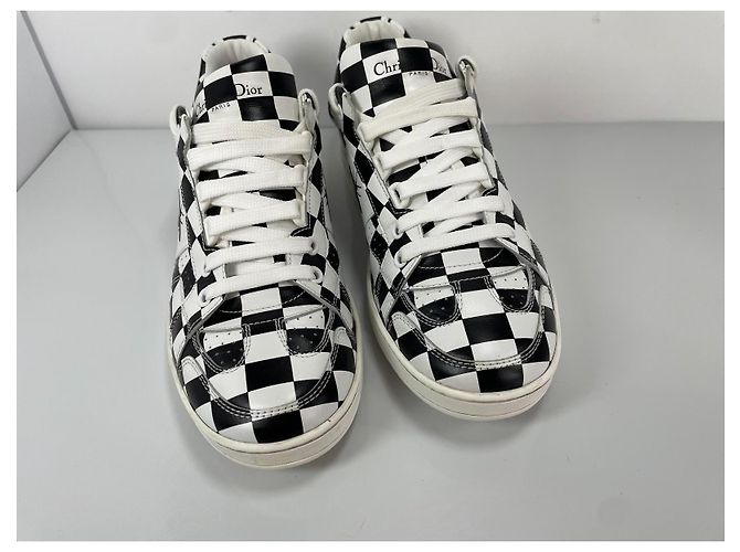 Christian Dior D-BEE Check Leder-Sneaker Schwarz Weiß - Ansicht 3