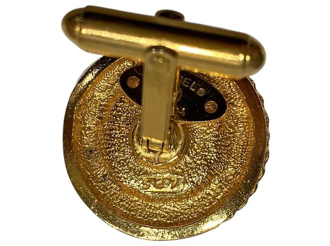 Chanel Gold-Plated Cufflinks Golden - view 6