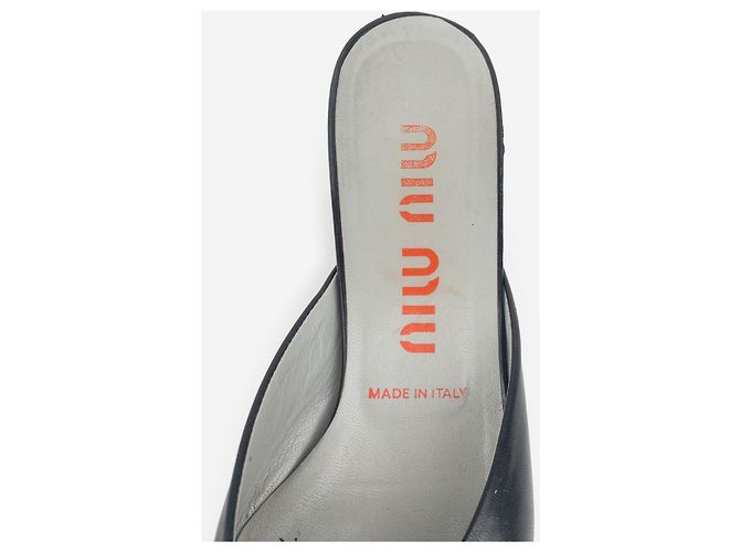 Miu Miu 2000s Kitten Heels Mule mit Quaste Schwarz - Ansicht 8