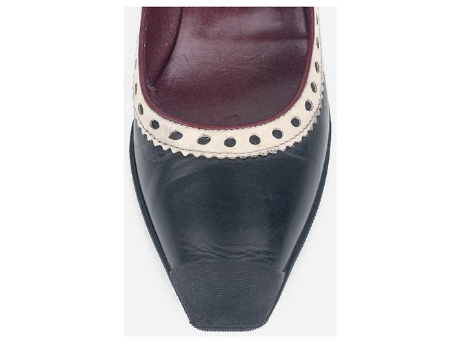 Escarpines Miu Miu SS99 con puntera de goma perforada y tacón kitten Negro - vista 7